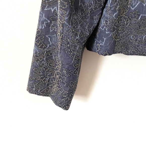 90’s Vintage Blue Cotton Brocade Jacket, Ingenuity Winter Fashion Coat Canada - Picture 7 of 10